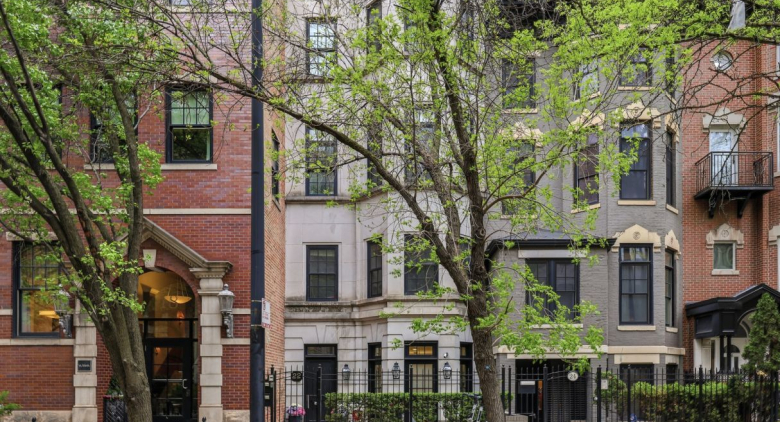 22 E Division St.