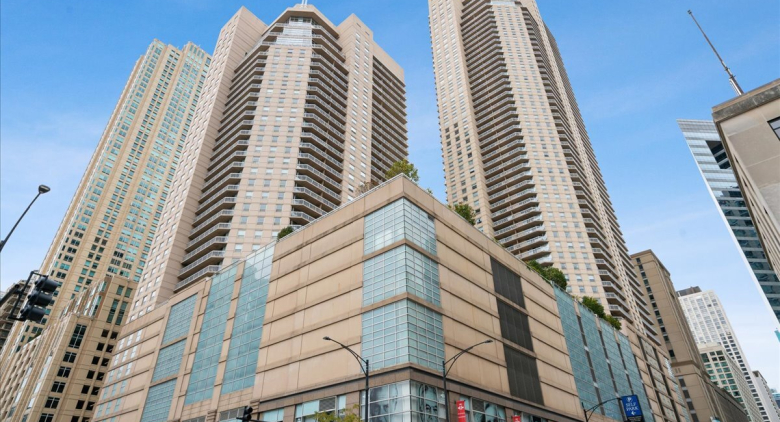 River North apartment for rent