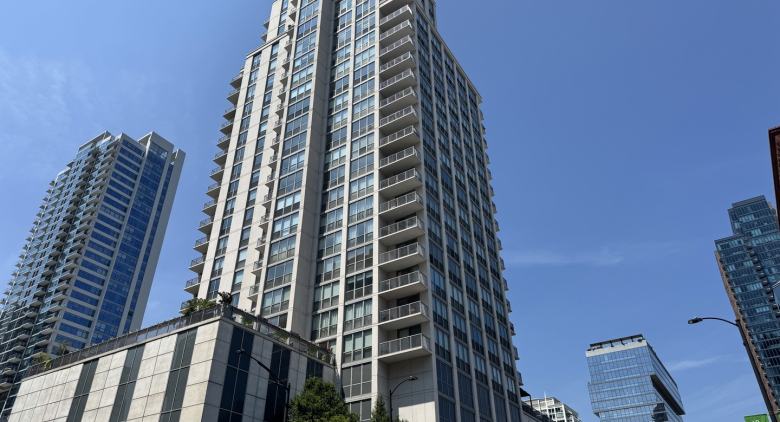 200 W Grand Ave. #1801