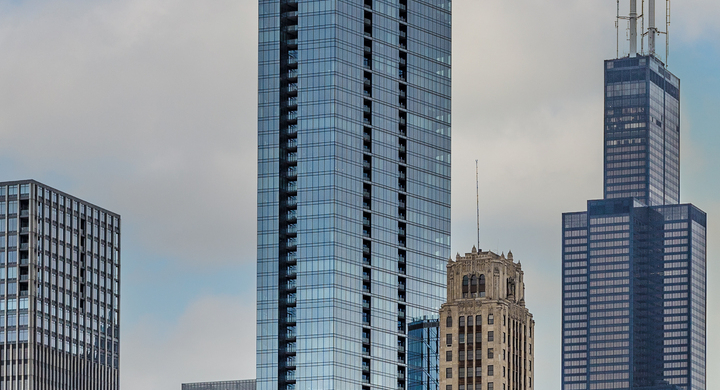 Loop apartment for rent