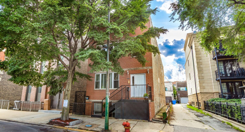 1416 N Noble St.