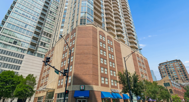 River North apartment for rent