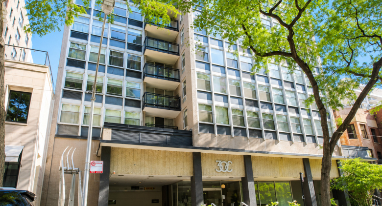 30 E Elm St.
