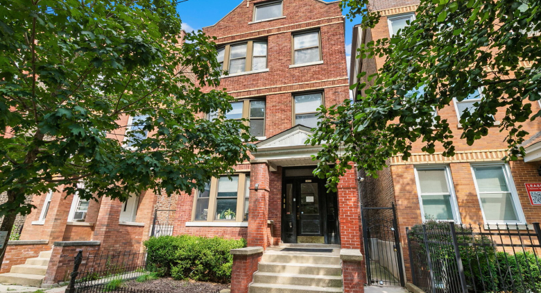 1033 N Wood St.