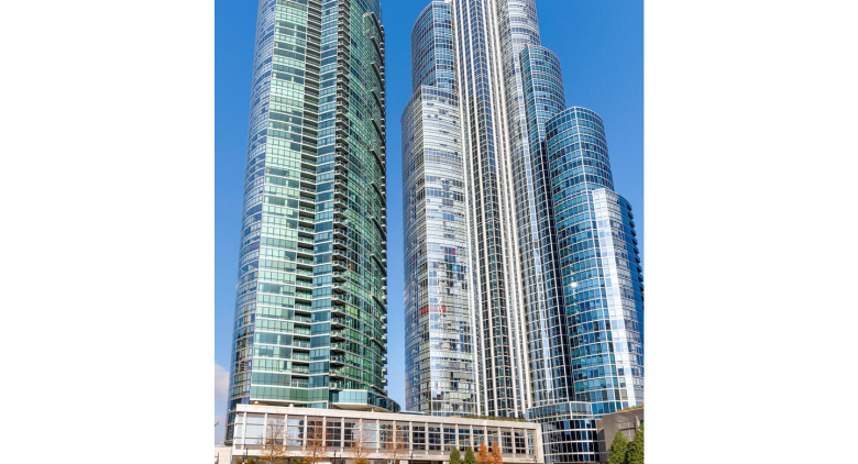 South Loop apartment for rent