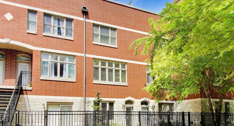 320 E 17th St.