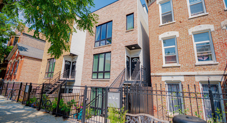 1738 W 17th St.