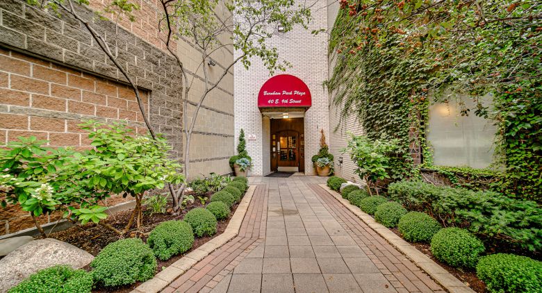 Unit #1809 at 40 E 9th St.