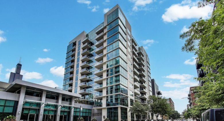 125 S Green St. #805A