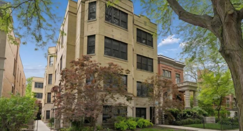 2125 W Pierce Ave.