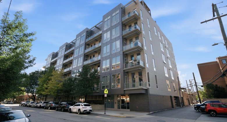 122 S Aberdeen St.