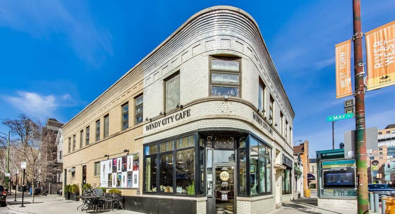 1062 W Chicago Ave.
