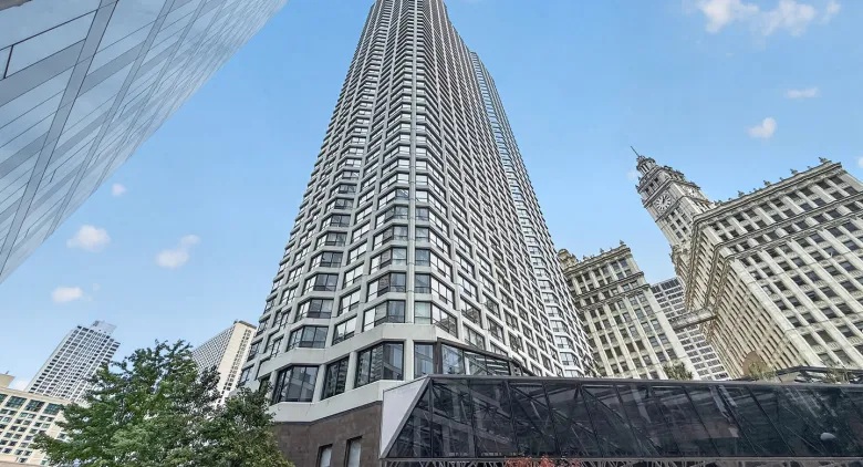 Unit #1801 at River Plaza