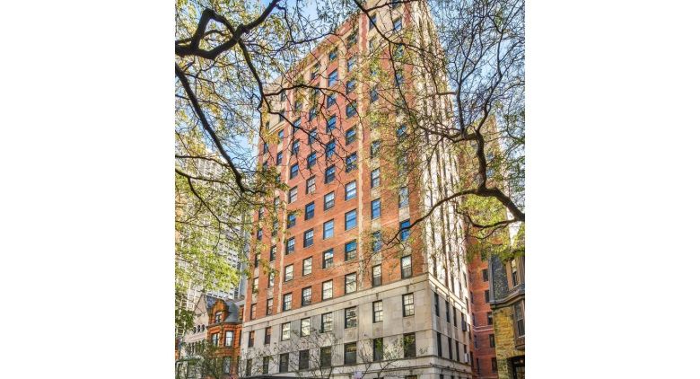 73 E Elm St.