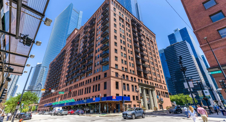 Unit #1205 at 165 N Canal St.