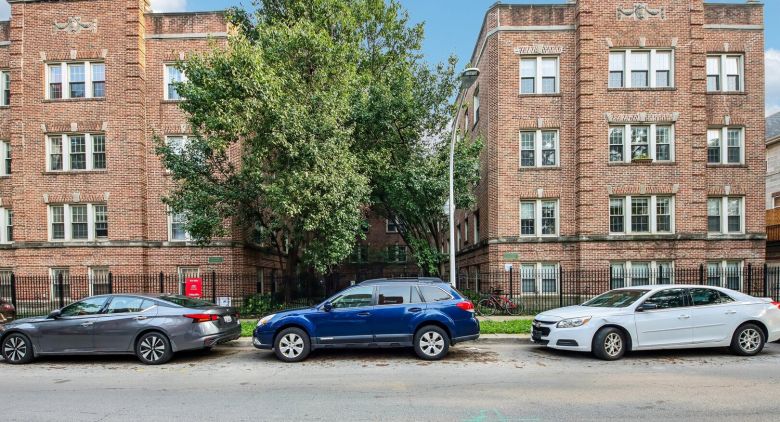 841 E 52nd St.