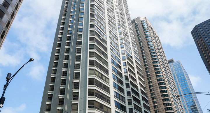 Streeterville apartment for rent