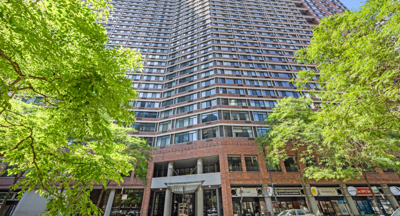 211 E Ohio St. #2623