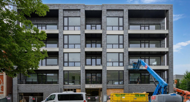 515 W Elm St. #302