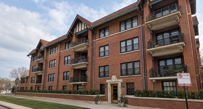 Hyde Park apartment for rent