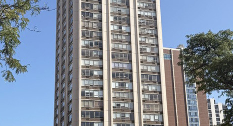 70 W Burton Pl. #2401