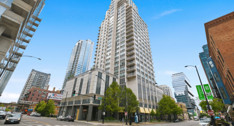 200 W Grand Ave. #2700