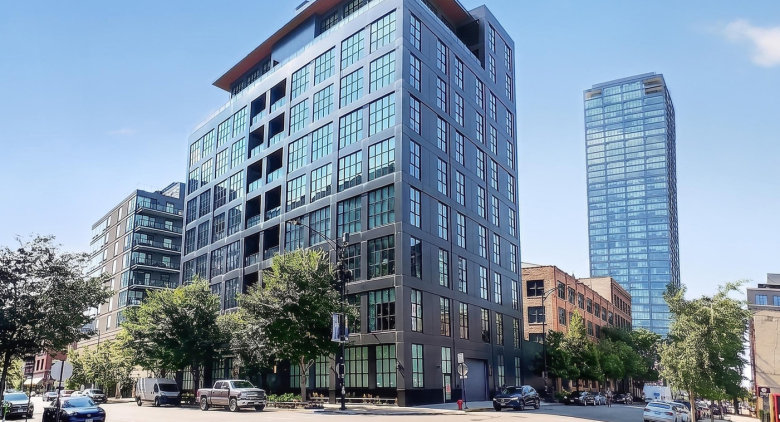 West Loop apartment for rent