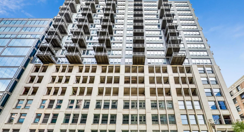 565 W Quincy St. #515