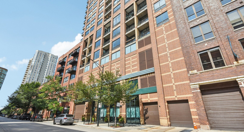 400 W Ontario St. #1403