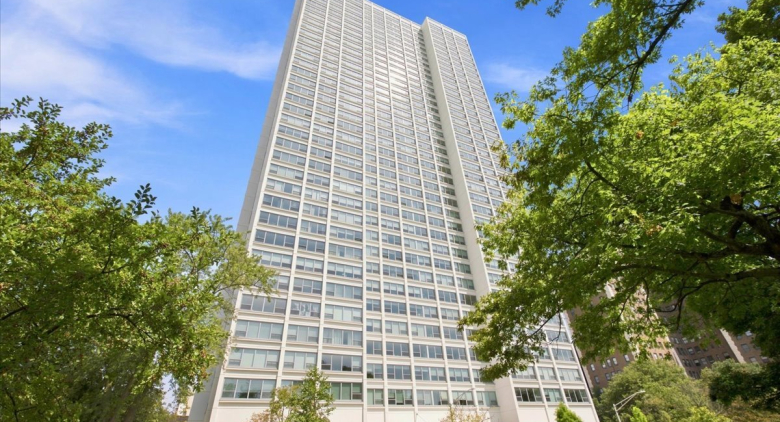 1700 E 56th St. #2406