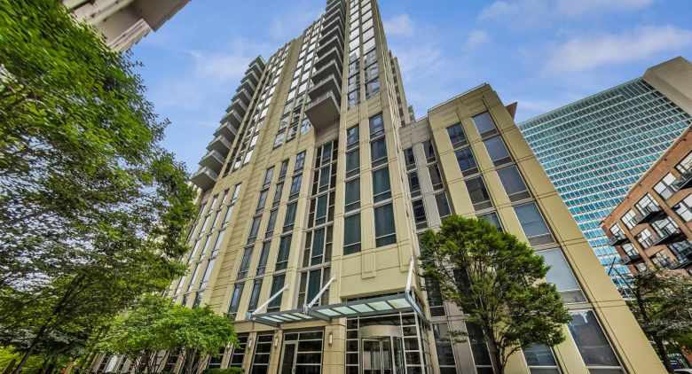 720 N Larrabee St. #1405