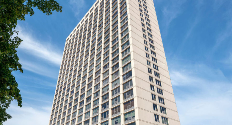 Hyde Park apartment for rent