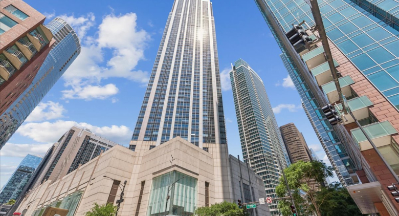 Streeterville apartment for rent