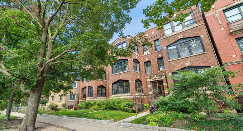 Hyde Park apartment for rent