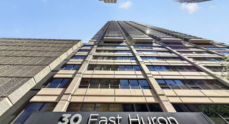 30 E Huron St. #4610