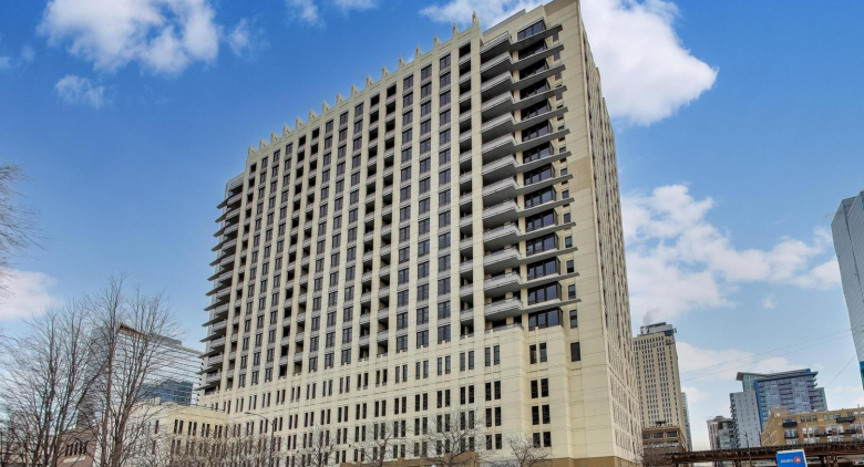 South Loop apartment for rent