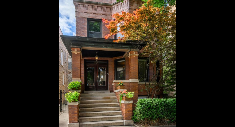 2335 W Walton St.