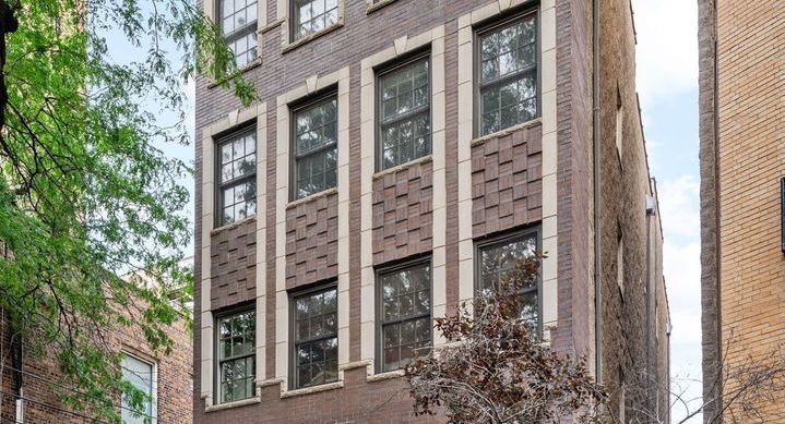 1547 N Hudson Ave.