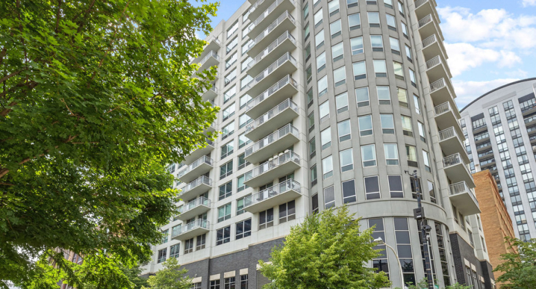 Unit #908 at Huron Pointe