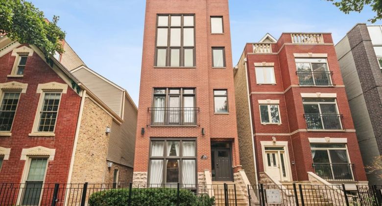 1021 N Winchester Ave.