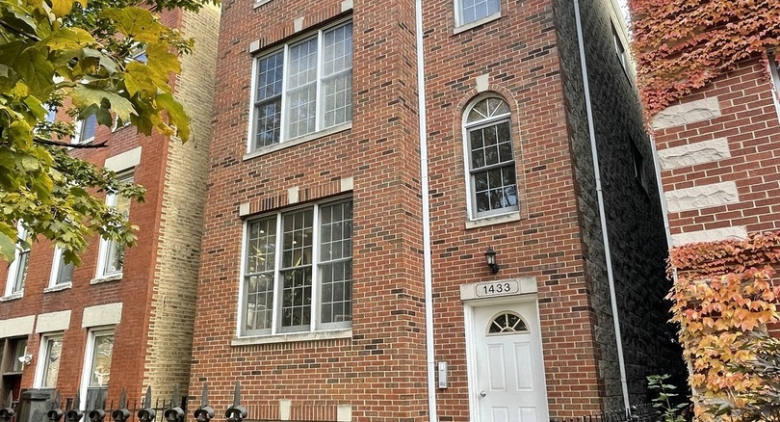 1343 N Leavitt St.