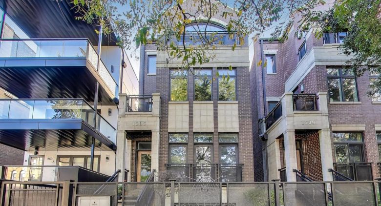 1505 W Walton St.