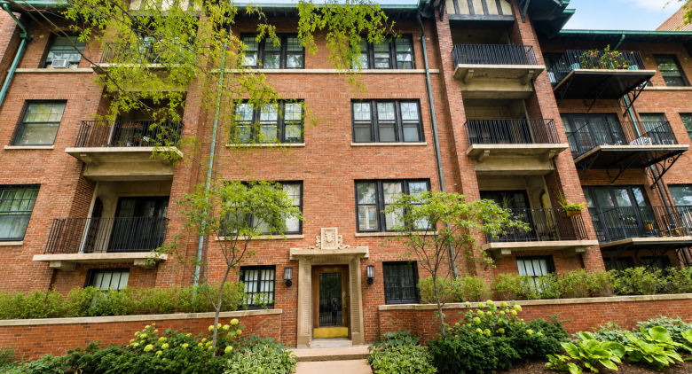 Hyde Park apartment for rent