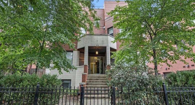 2020 W Pierce Ave.