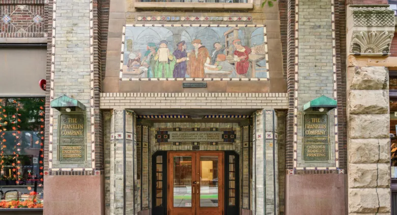 Unit #301 at 720 S Dearborn St.
