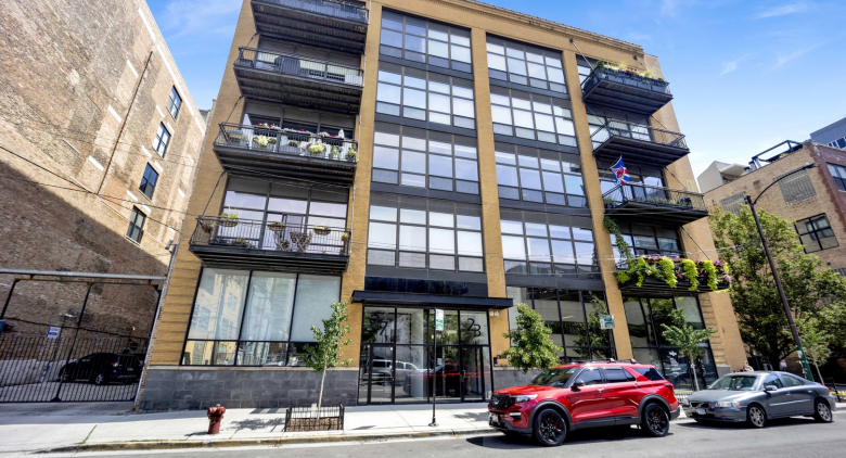 23 N Green St.