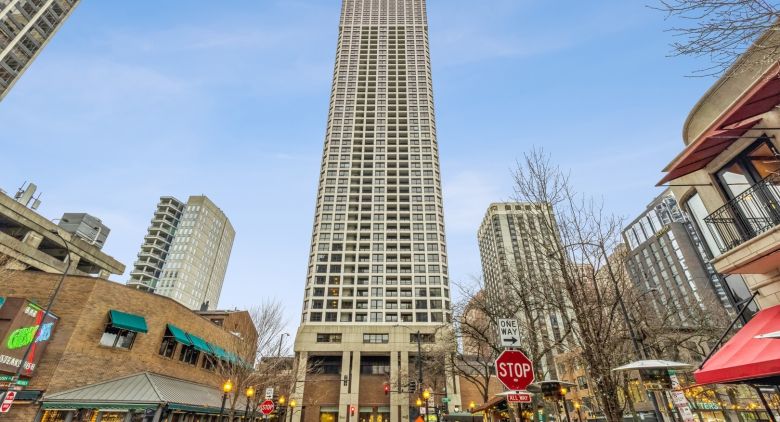 1030 N State St. #24M