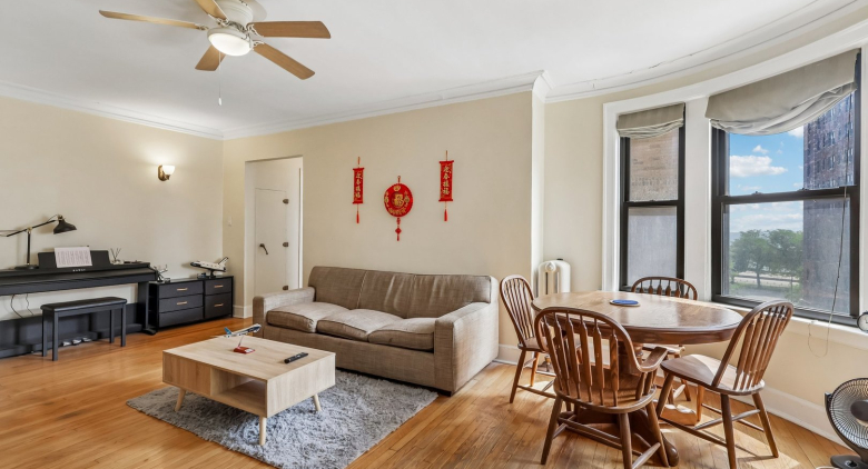 Unit #605 at 1755 E 55th St.