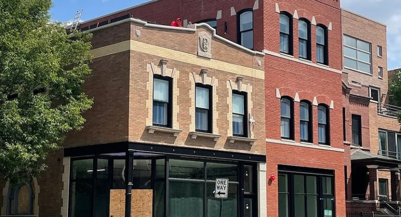 1057 N Wolcott Ave.