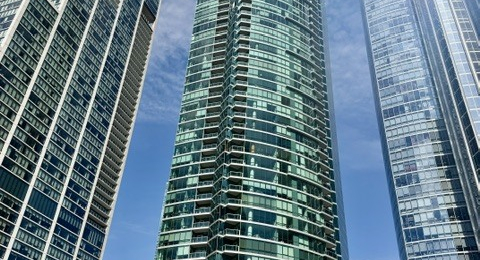 Unit #1706 at 1201 S Prairie Ave.